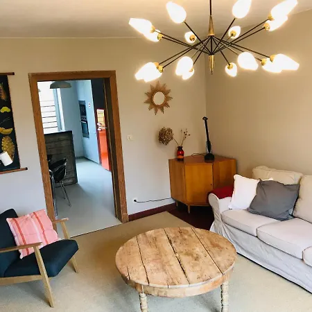 Source Du Suary 펜션 *